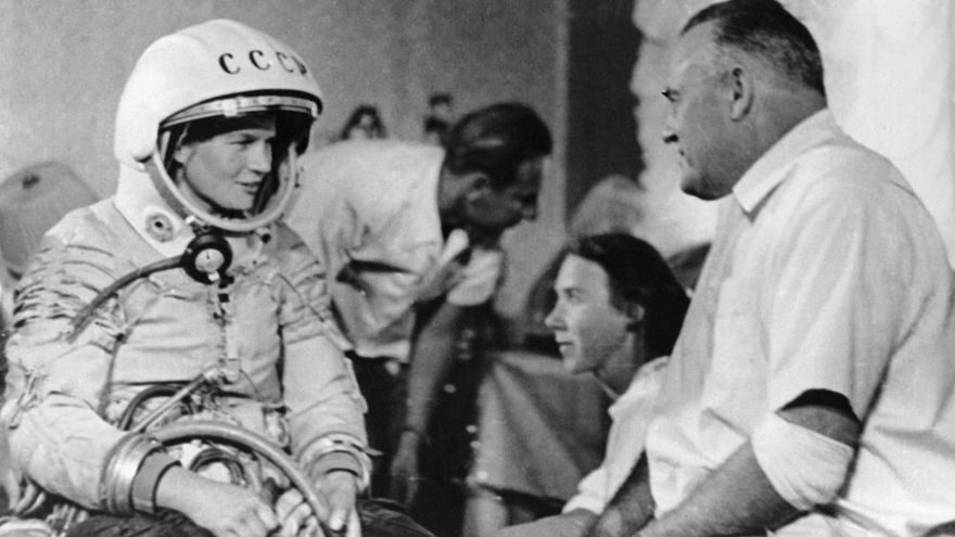 Tereshkova con Koroliev